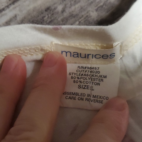 Maurices - Picture 2 of 4